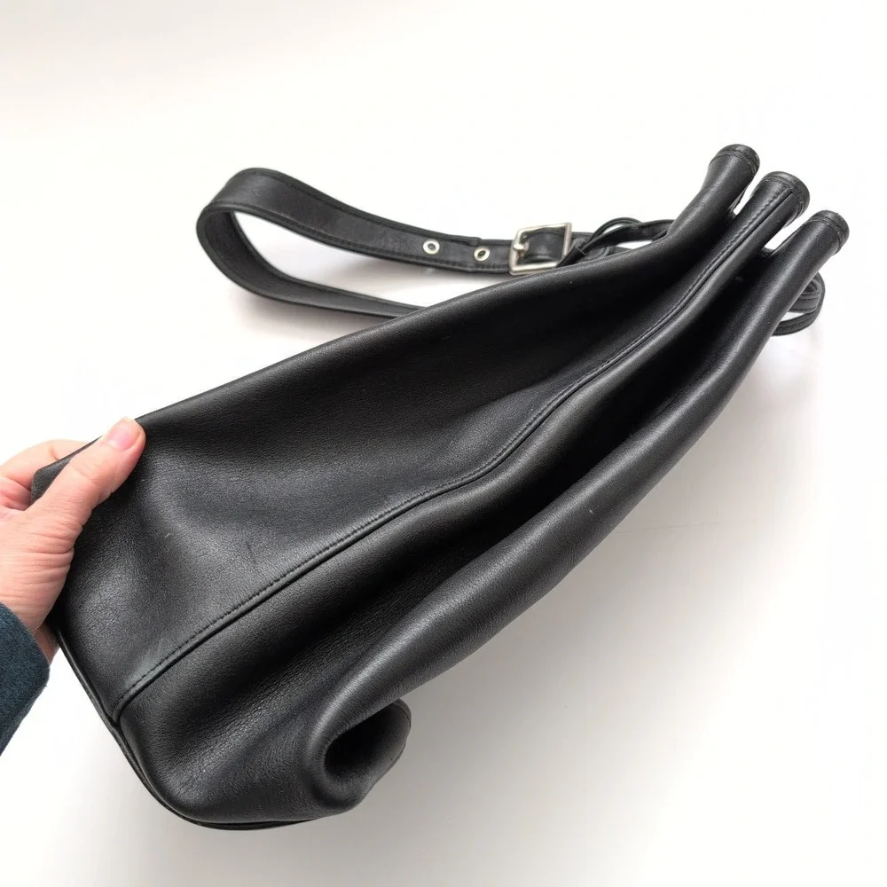 Vintage Coach Black Leather Drawstring‎ Bucket Bag Purse Legacy Sling Hobo 9166